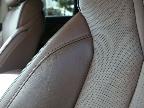 Used 2023 Acura MDX SH-AWD w/ Advance Package image 13