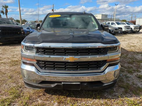 Used 2017 Chevrolet Silverado 1500 LT w/ Texas Edition image 9