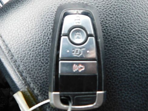 Used 2019 Ford Expedition XLT w/ Equipment Group 201A image 23