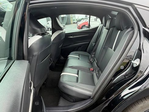 Used 2025 Toyota Camry SE FWD image 20