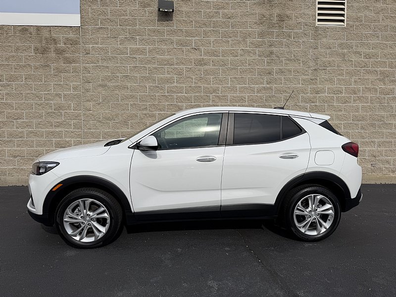 Used 2023 Buick Encore GX Preferred w/ Cold Weather Comfort Package AWD/4WD image 5