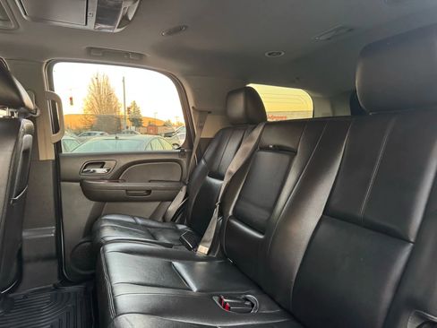 Used 2014 Chevrolet Tahoe LT image 19