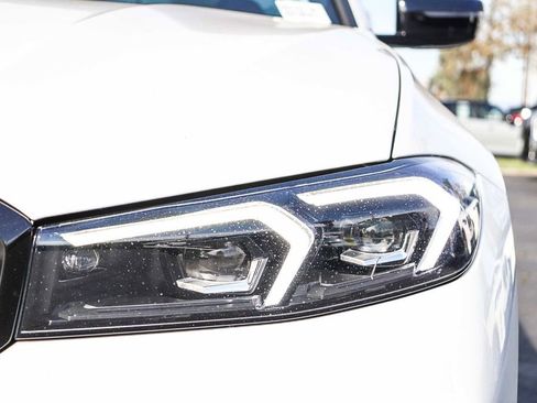 Used 2023 BMW 330e w/ M Sport Package image 7