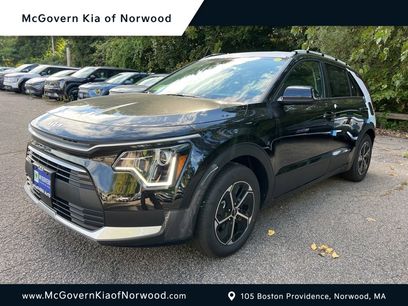 New 2025 Kia Niro EX