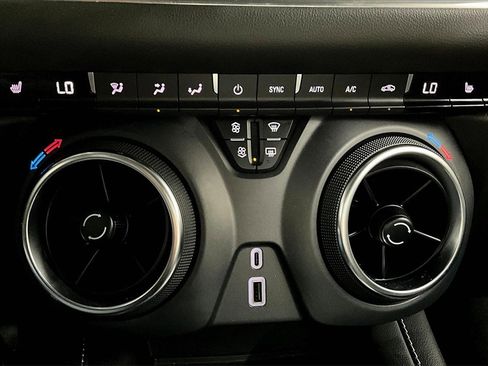 Used 2024 Chevrolet Blazer LT image 15