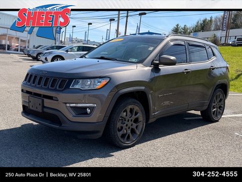 Used 2021 Jeep Compass Latitude AWD/4WD image 1