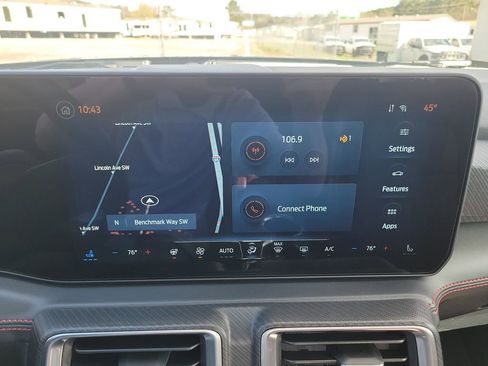 Used 2025 Ford Mustang Premium image 18