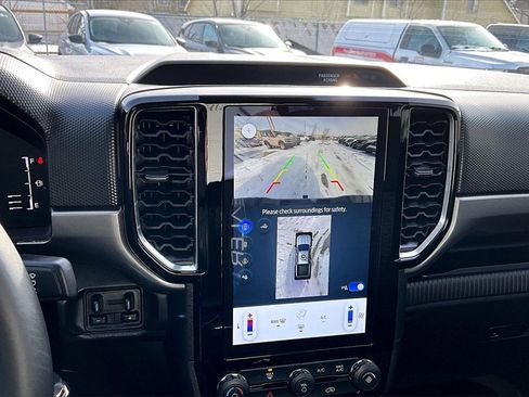 Used 2024 Ford Ranger XLT image 22