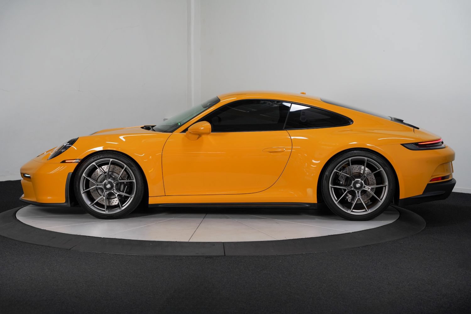 Used 2022 Porsche 911 GT3 RWD image 7