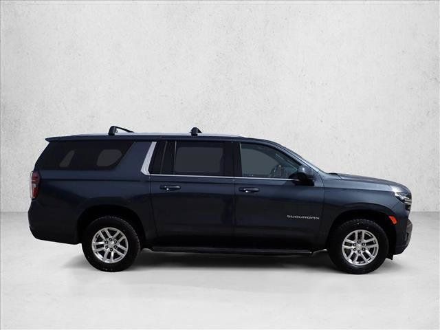 Used 2021 Chevrolet Suburban LT AWD/4WD image 5
