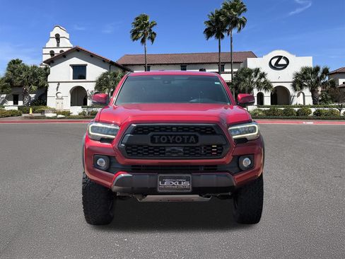 Used 2023 Toyota Tacoma TRD Off-Road w/ Technology Package AWD/4WD image 6