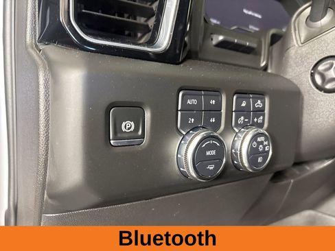 Used 2025 GMC Sierra 1500 Denali w/ Denali Reserve Package AWD/4WD image 10