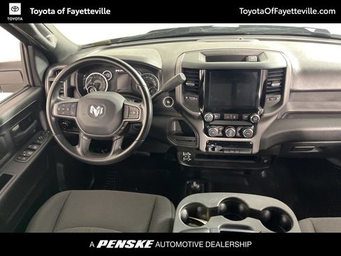 Used 2024 RAM 2500 Tradesman w/ Chrome Appearance Group AWD/4WD image 5