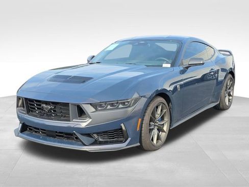 New 2025 Ford Mustang Dark Horse image 9