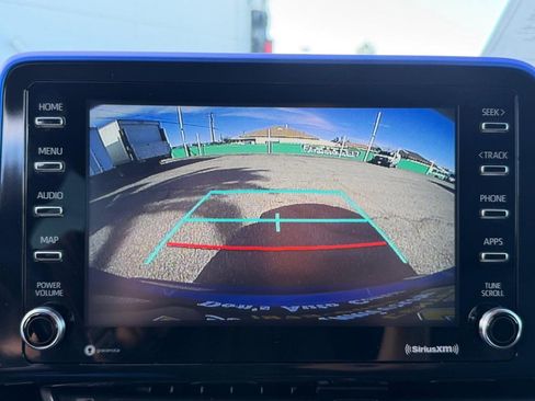 Used 2020 Toyota C-HR image 39