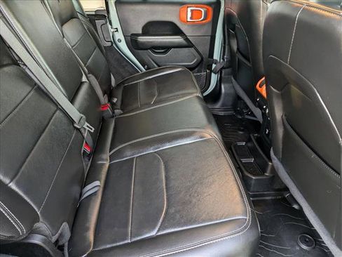 Used 2023 Jeep Wrangler Sahara w/ Safety Group image 18