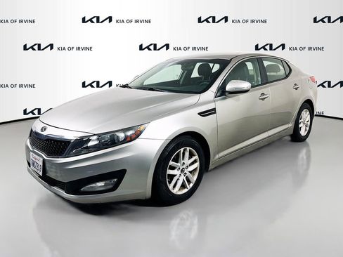 Used 2012 Kia Optima LX image 3