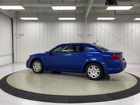 Used 2012 Dodge Avenger SE image 6