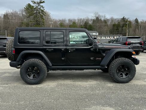Used 2021 Jeep Wrangler Unlimited Rubicon AWD/4WD image 2
