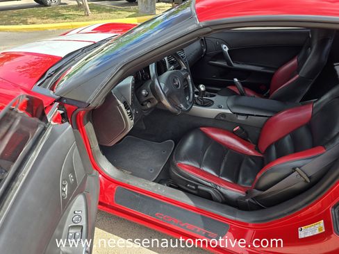 Used 2006 Chevrolet Corvette Z06 w/ Preferred Equipment Group image 17