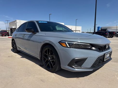 Used 2024 Honda Civic Sport image 7