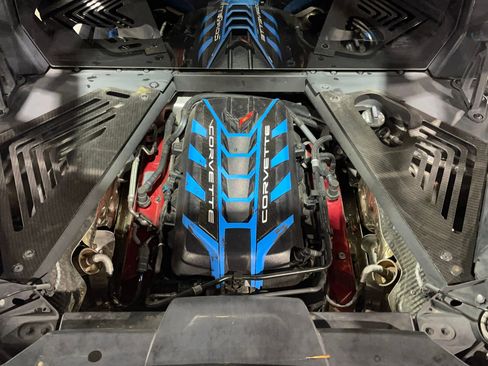 Used 2022 Chevrolet Corvette Stingray 3LT w/ Z51 Performance Package image 45