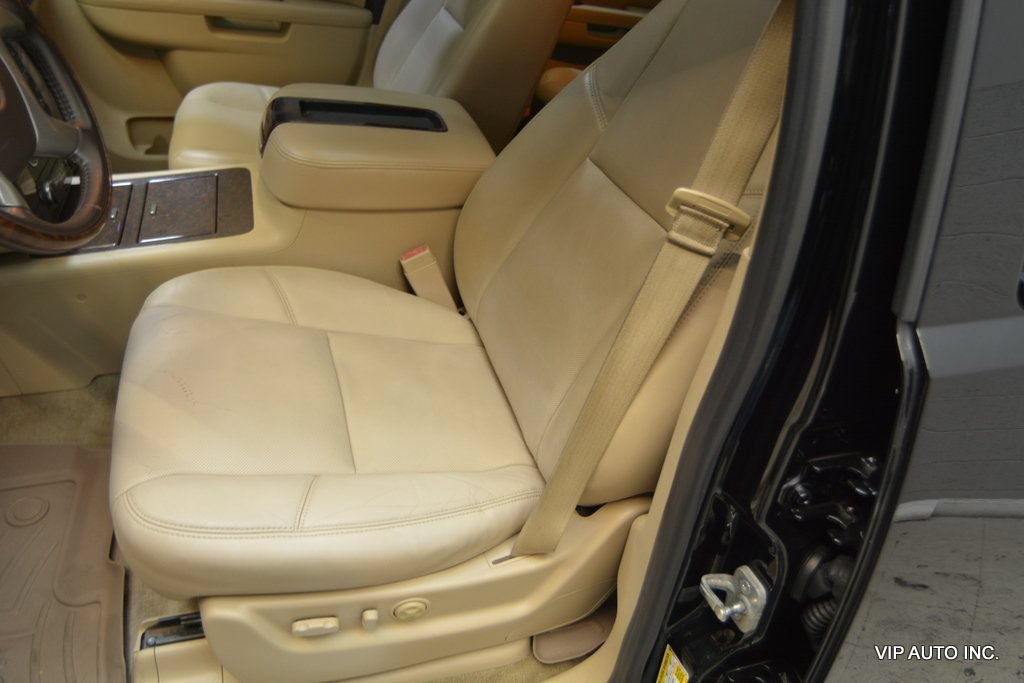 Used 2013 GMC Yukon Denali AWD/4WD image 31