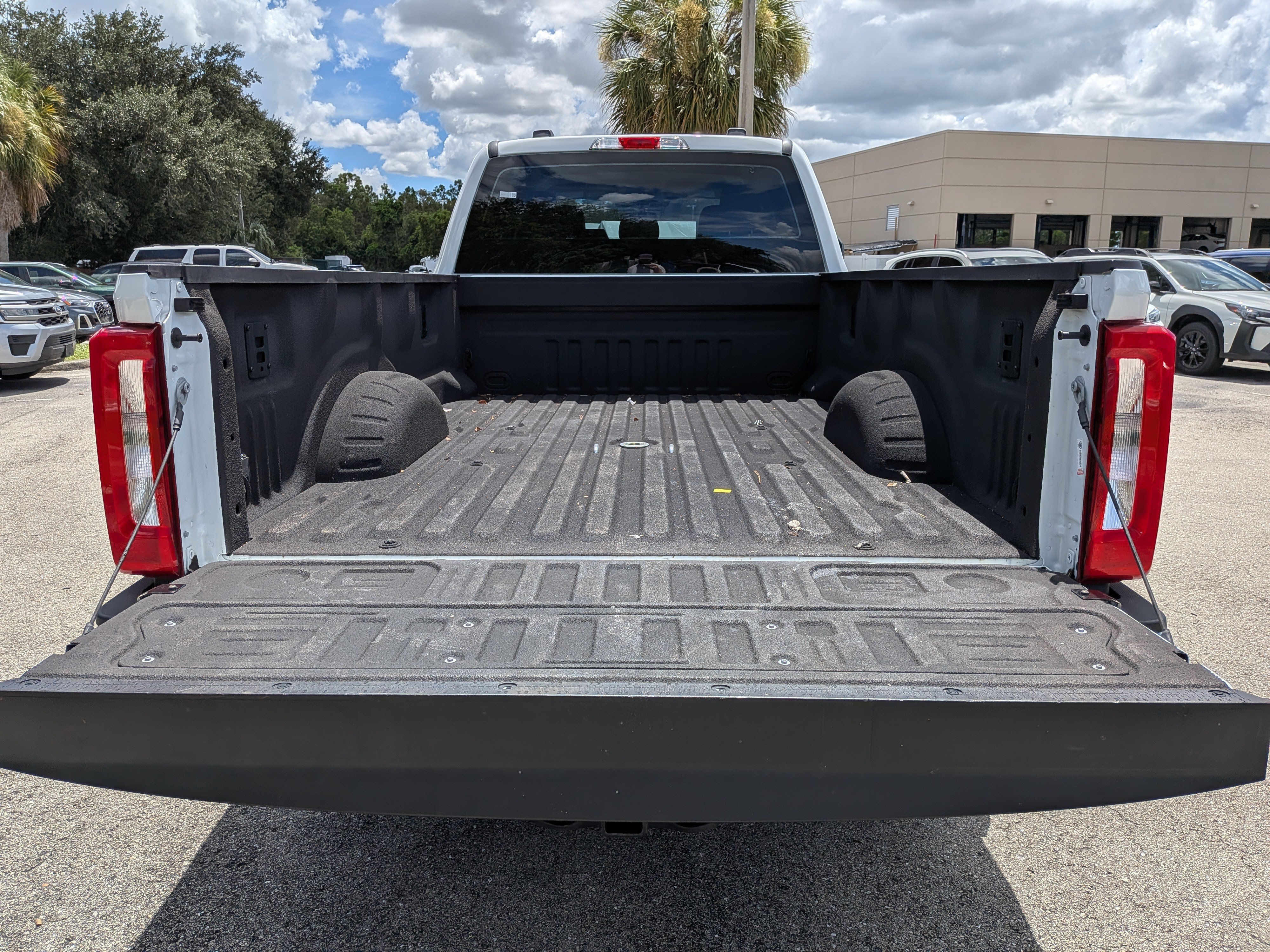 Used 2025 Ford F350 XL w/ XL Off-Road Package AWD/4WD image 13