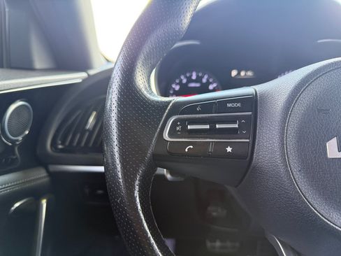 Used 2022 Kia Stinger GT-Line RWD image 18