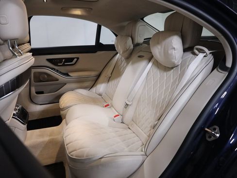 Certified 2022 Mercedes-Benz S 580 4MATIC Sedan image 55