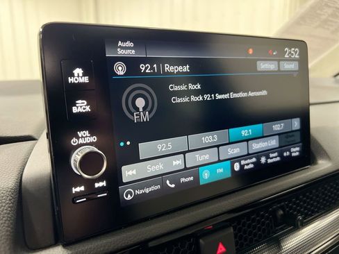 Used 2024 Honda CR-V Sport Touring image 14