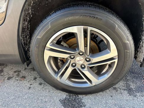 Used 2021 GMC Terrain SLT w/ Infotainment Package II image 7