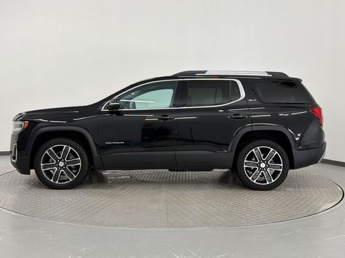 Used 2021 GMC Acadia SLT w/ Technology Package FWD image 2