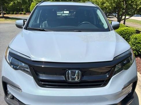 Used 2022 Honda Pilot Special Edition image 1