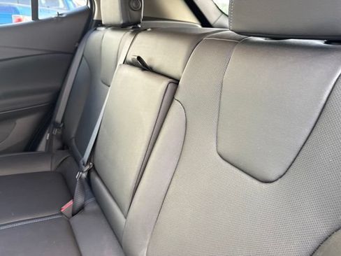 Used 2025 Buick Encore GX Sport Touring w/ Advanced Technology Package FWD image 26