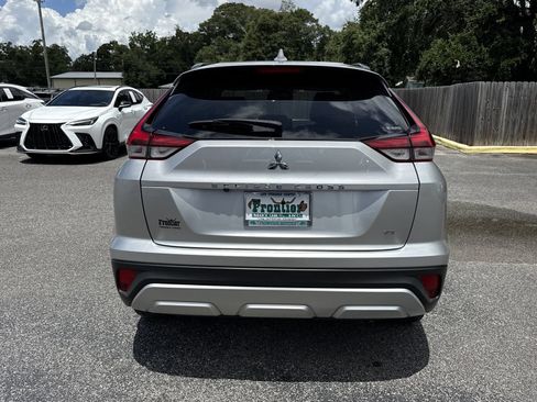 Used 2024 Mitsubishi Eclipse Cross SE AWD/4WD image 12