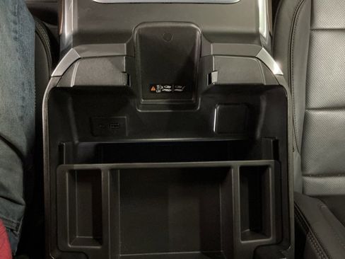 Used 2024 Chevrolet Silverado 2500 High Country w/ High Country Premium Package image 24