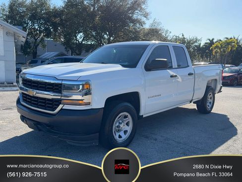 Used 2018 Chevrolet Silverado 1500 W/T w/ Trailering Package image 1