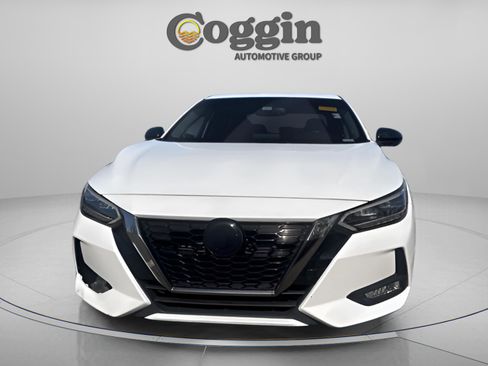 Used 2021 Nissan Sentra SR w/ SR Premium Package image 27