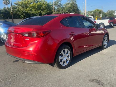 Used 2018 MAZDA MAZDA3 Sport FWD image 7