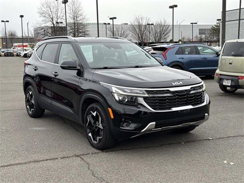 Used 2024 Kia Seltos EX image 1