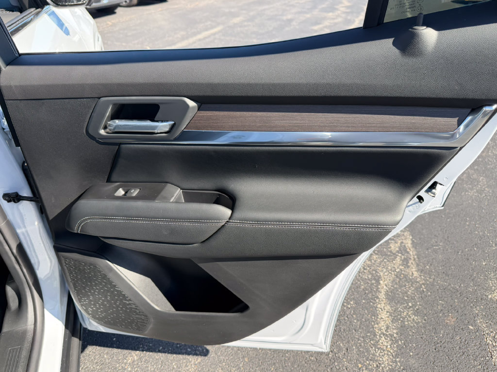 New 2027 GMC Terrain Denali AWD/4WD image 33
