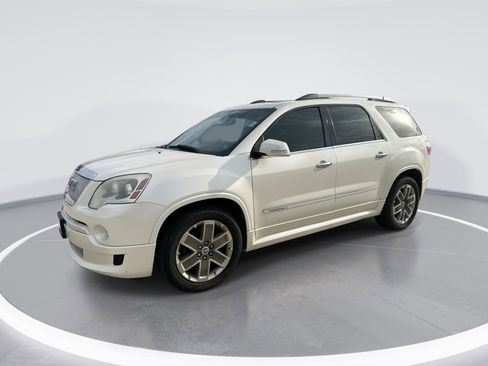 Used 2011 GMC Acadia Denali image 1