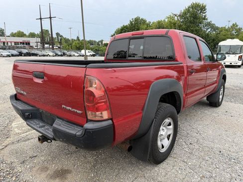 Used 2014 Toyota Tacoma PreRunner w/ Convenience Package RWD image 6
