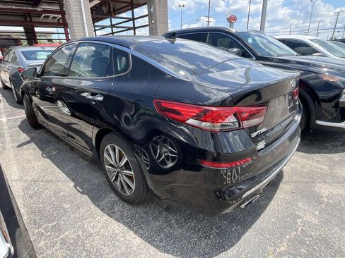 Used 2020 Kia Optima Premium FWD image 4