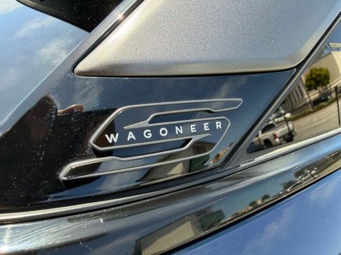 Used 2025 Jeep Wagoneer S Limited AWD/4WD image 54