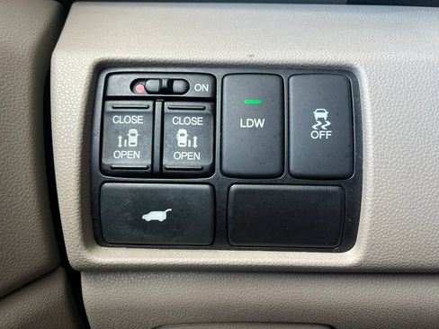 Used 2016 Honda Odyssey EX-L image 14