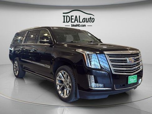 Used 2019 Cadillac Escalade ESV Platinum AWD/4WD image 9