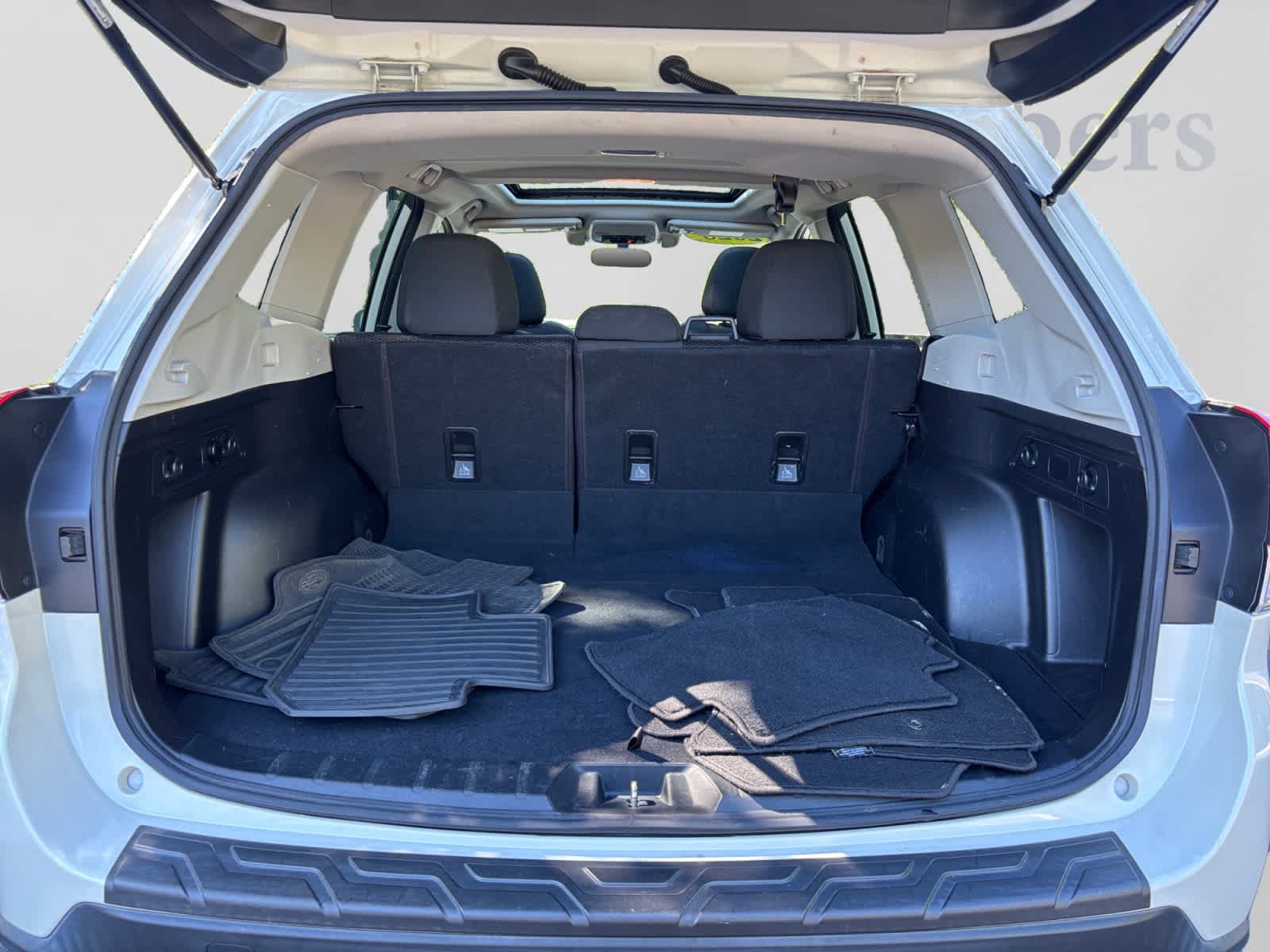 Used 2020 Subaru Forester Premium AWD/4WD image 7