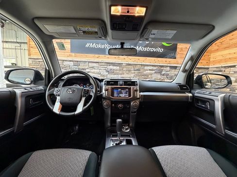 Used 2018 Toyota 4Runner SR5 image 15